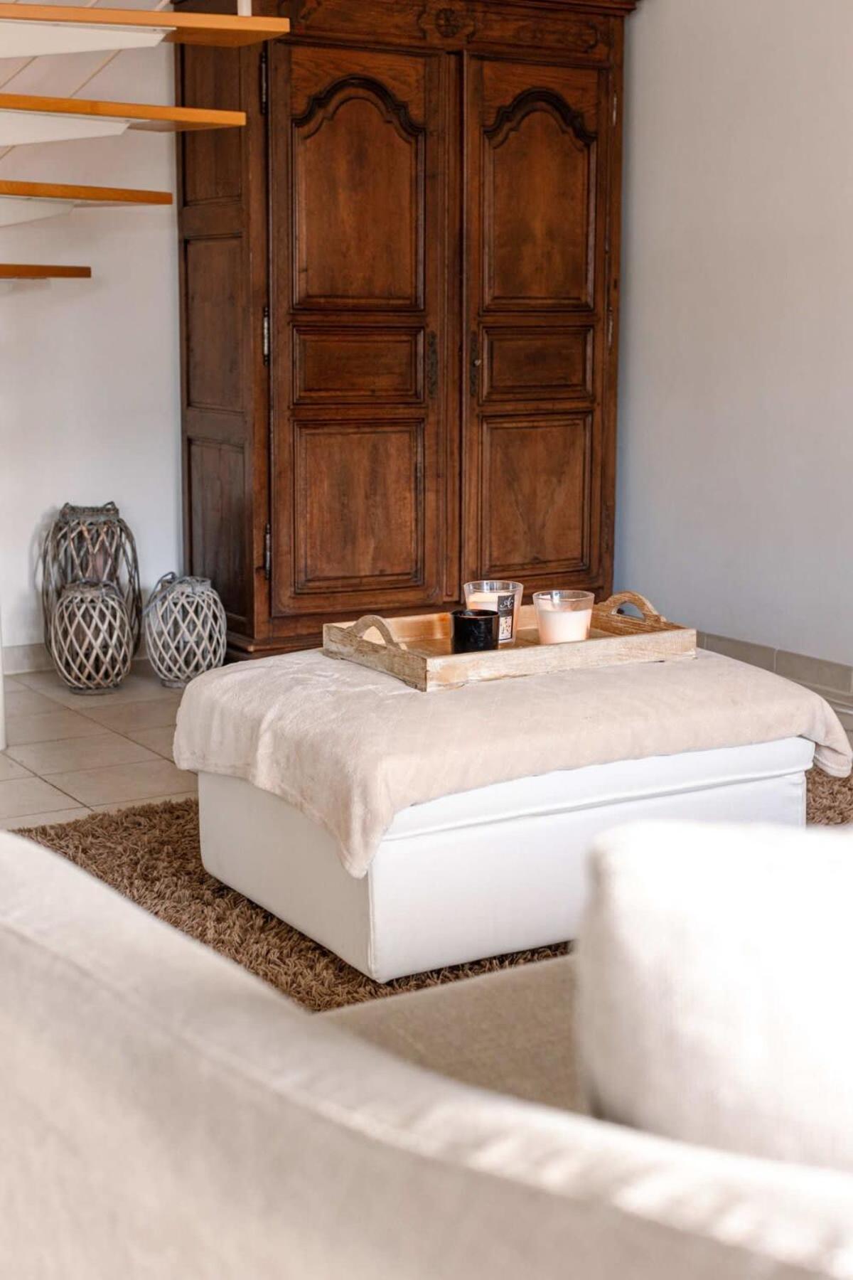 Charming Spacious Duplex Apt With Private Parking In Knokke Apartment Bagian luar foto